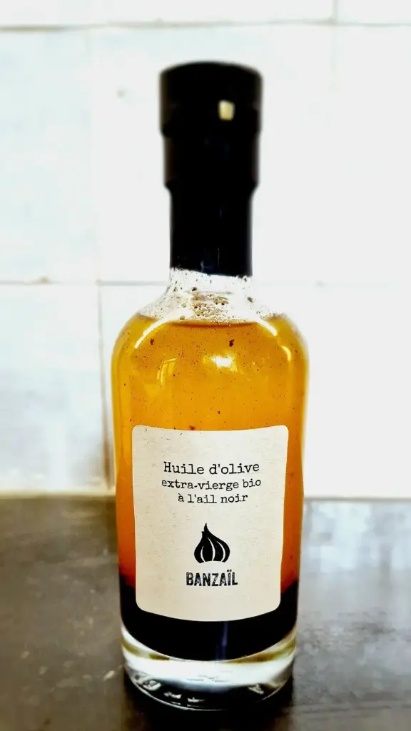 Huile d'olive à l'ail noir